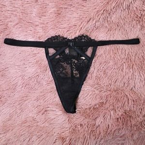 Victorias Secret Designer Lace Black Sparkle Thong Panty L
